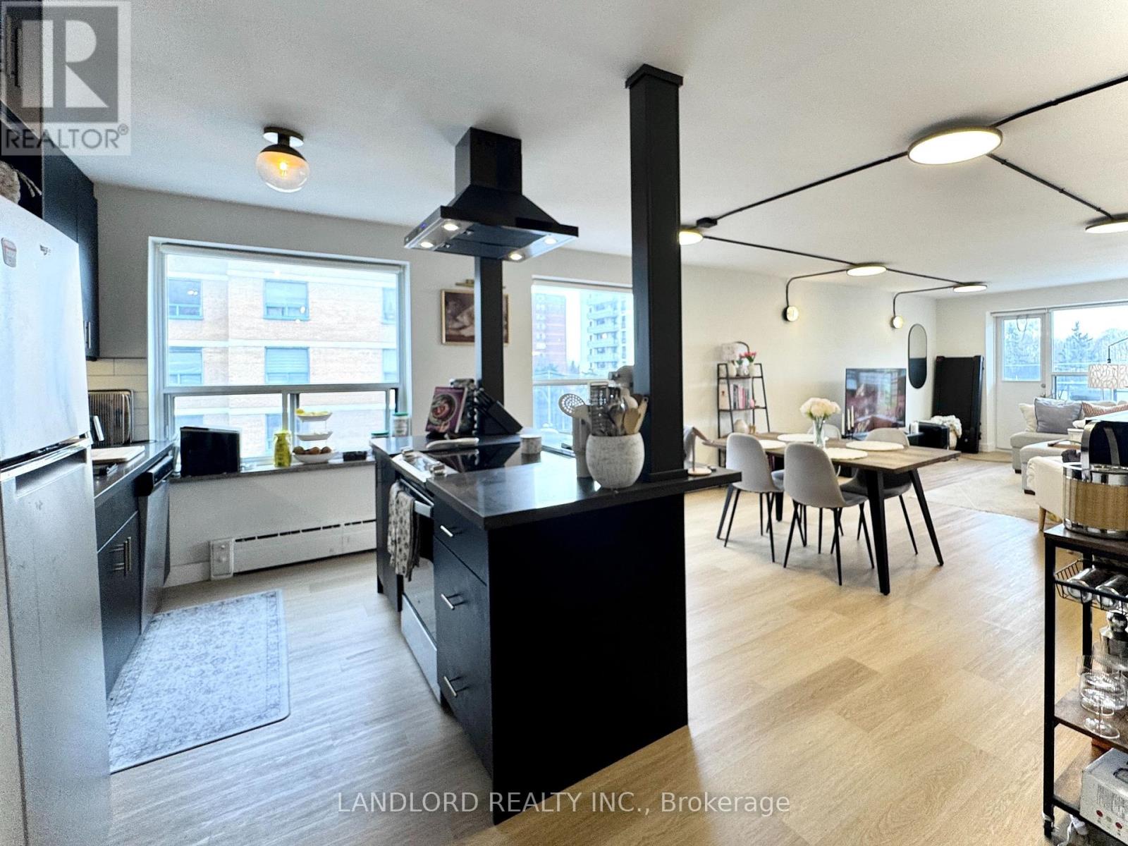 402 - 420 Eglinton Avenue E, Toronto, Ontario  M4P 1L8 - Photo 8 - C12950586