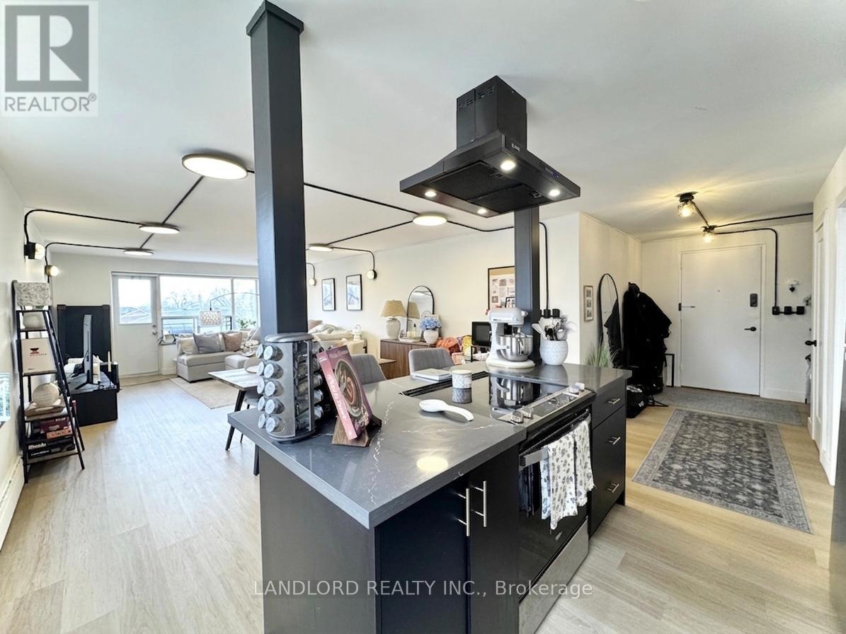 402 - 420 Eglinton Avenue E, Toronto, Ontario  M4P 1L8 - Photo 7 - C12950586