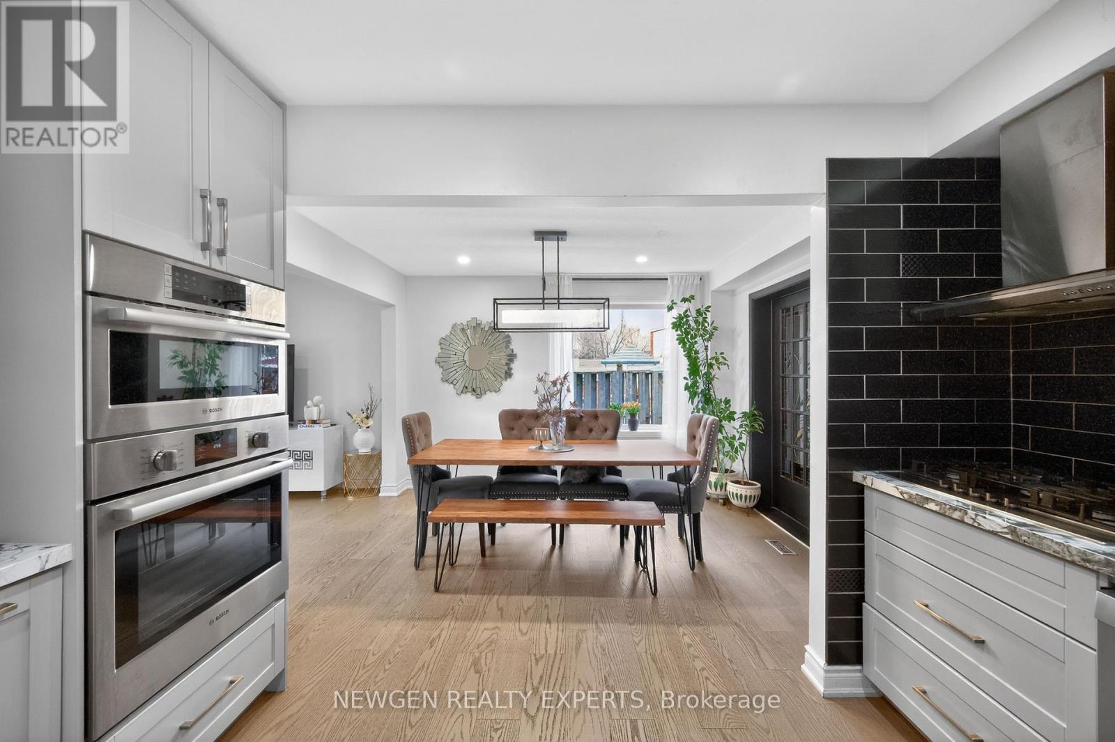 63 Faludon Drive, Halton Hills, Ontario  L7G 1H9 - Photo 11 - W12946556