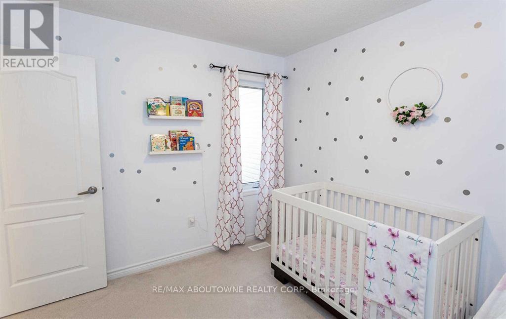 62 Quillberry Close, Brampton, Ontario  L7A 4N8 - Photo 17 - W12948870