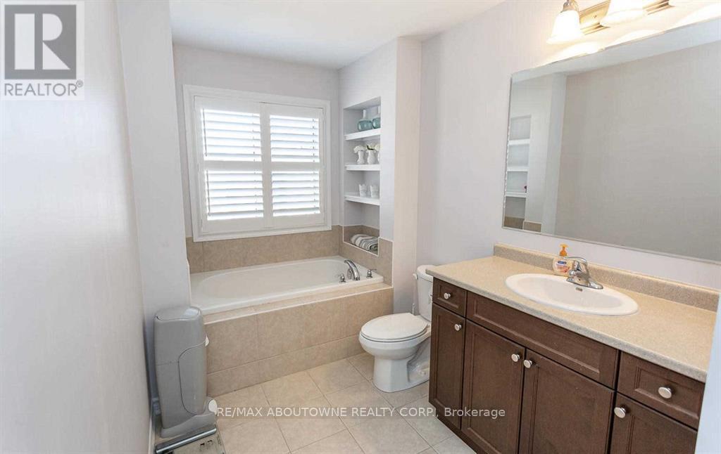 62 Quillberry Close, Brampton, Ontario  L7A 4N8 - Photo 20 - W12948870