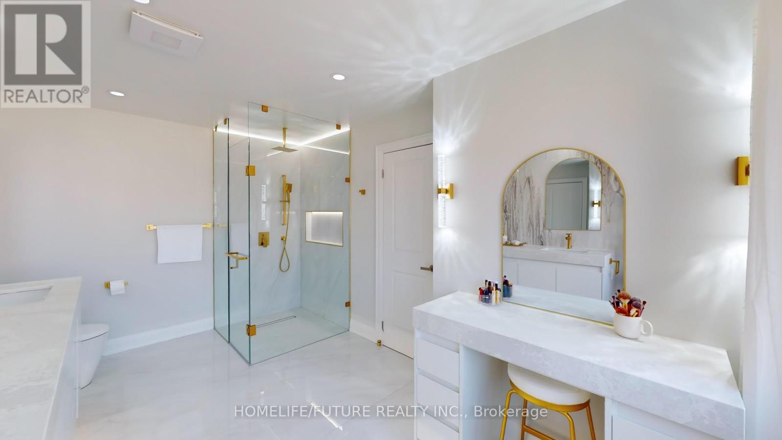 1009 Langford Boulevard, Bradford West Gwillimbury, Ontario  L3Z 4K9 - Photo 25 - N12950244