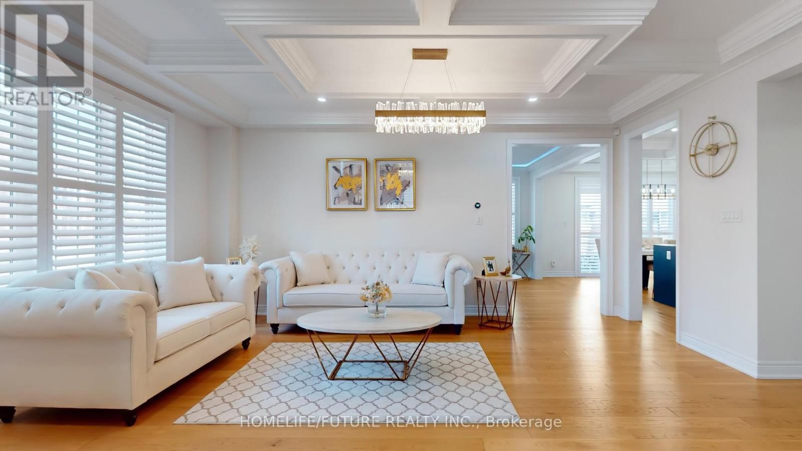 1009 Langford Boulevard, Bradford West Gwillimbury, Ontario  L3Z 4K9 - Photo 5 - N12950244