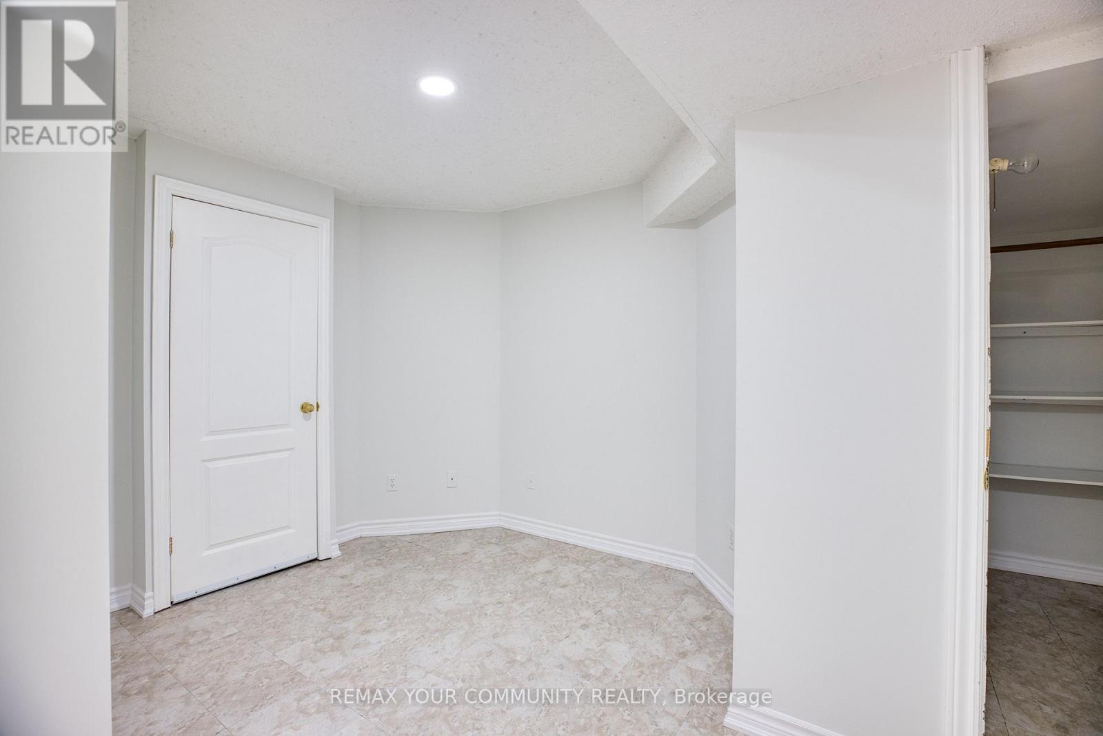 57 Abilene Court, Richmond Hill, Ontario  L4C 0S6 - Photo 20 - N12950246