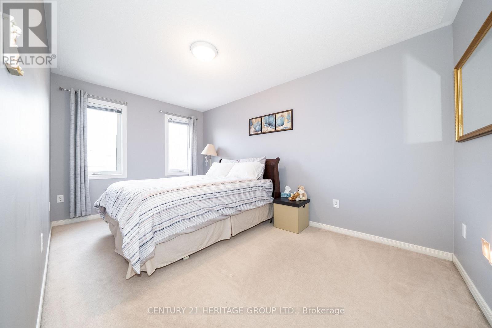 126 Lowther Avenue, Richmond Hill, Ontario  L4E 4P4 - Photo 13 - N12950324