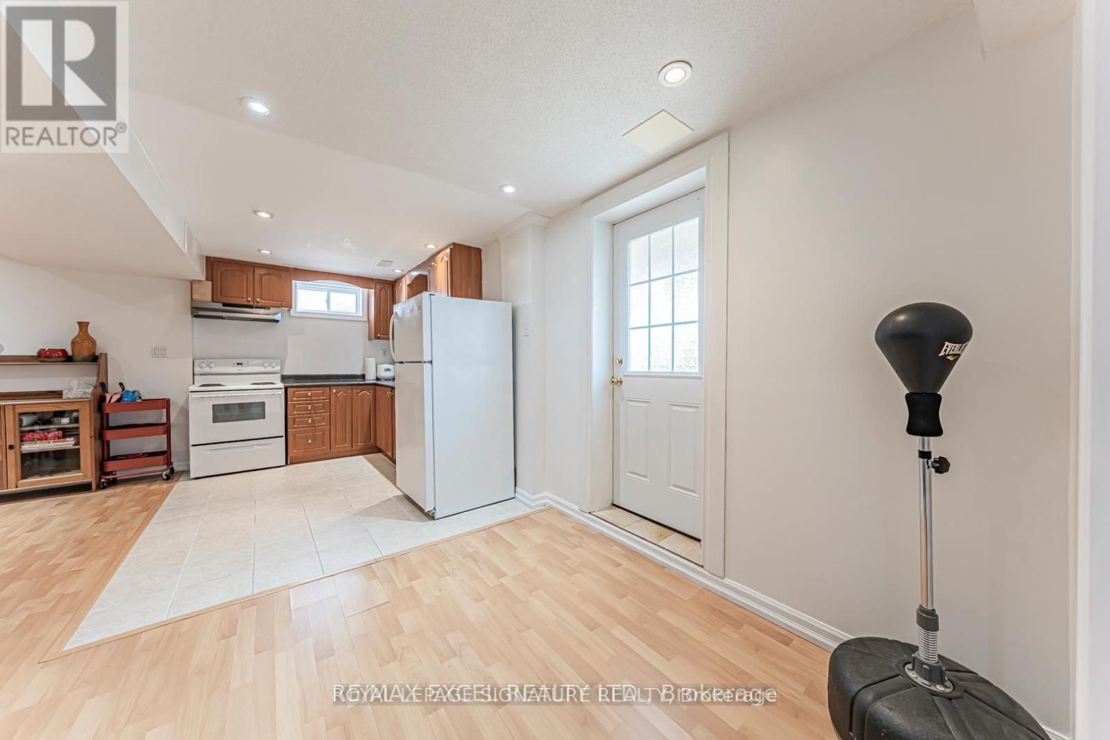 Bsmt - 65 Falling River Drive, Richmond Hill, Ontario  L4S 2R3 - Photo 10 - N12950352