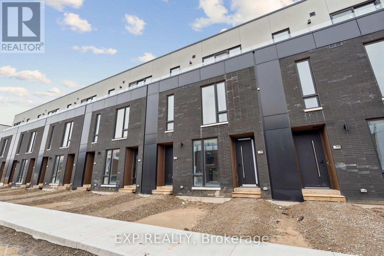 112 Everett Common, St. Catharines, Ontario  L2P 0G8 - Photo 3 - N12950366