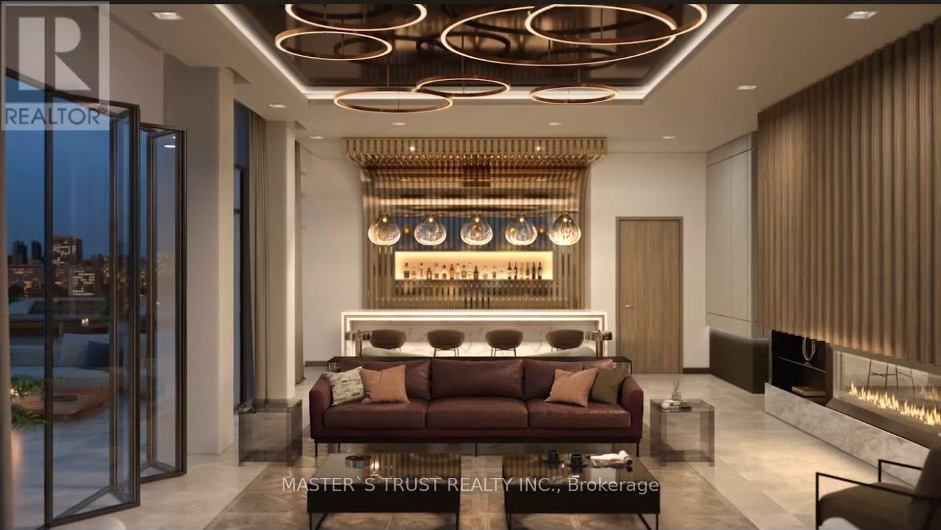 610 - 8888 Yonge Street, Richmond Hill, Ontario  L4C 5V6 - Photo 3 - N12950396