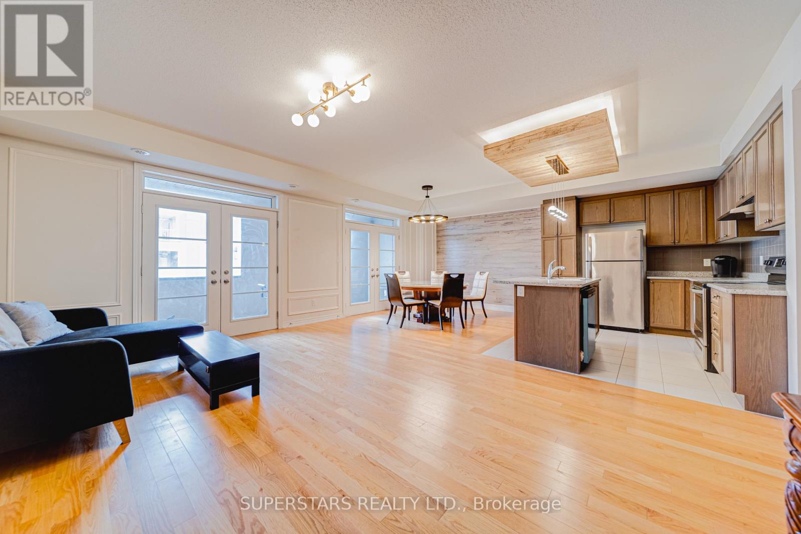 8 Villa Ada Drive, Markham, Ontario  L6B 1N7 - Photo 19 - N12950448