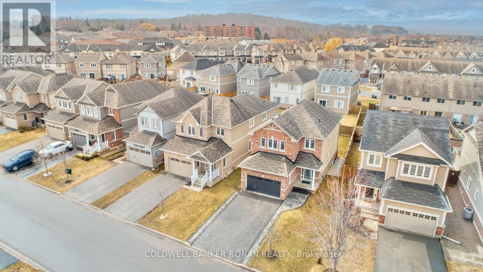 18 JONES STREET, New Tecumseth, Ontario