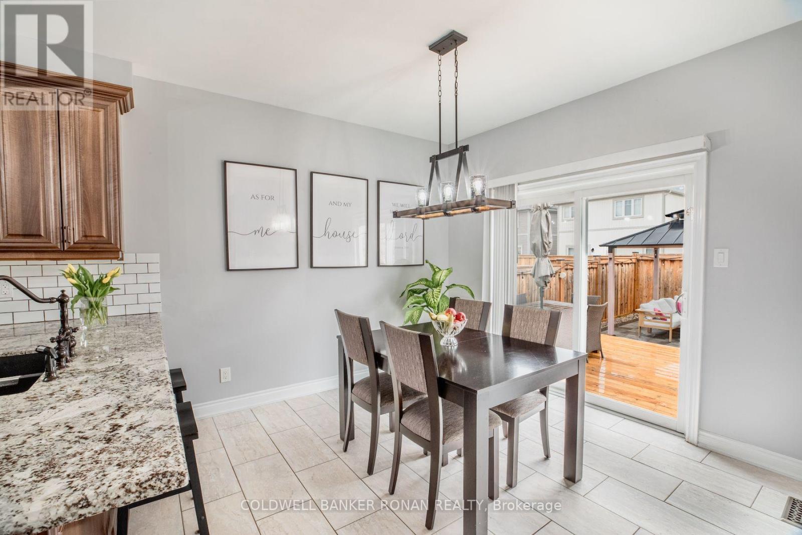 18 Jones Street, New Tecumseth, Ontario  L9R 0C1 - Photo 12 - N12950470