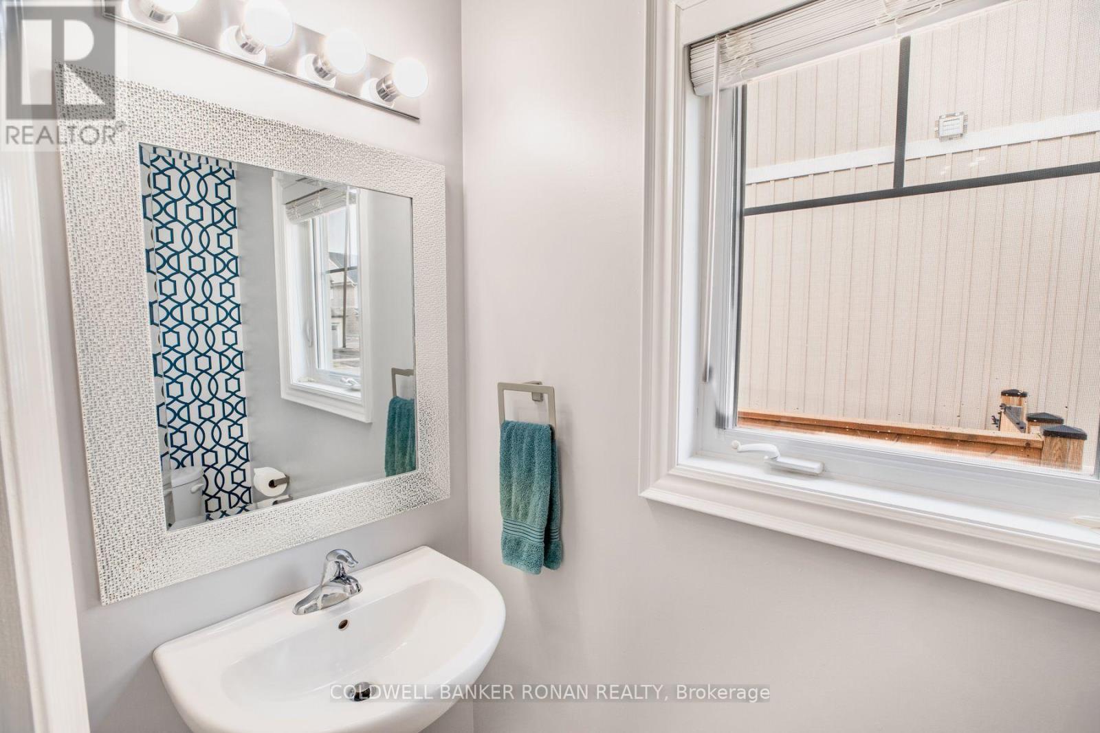 18 Jones Street, New Tecumseth, Ontario  L9R 0C1 - Photo 16 - N12950470