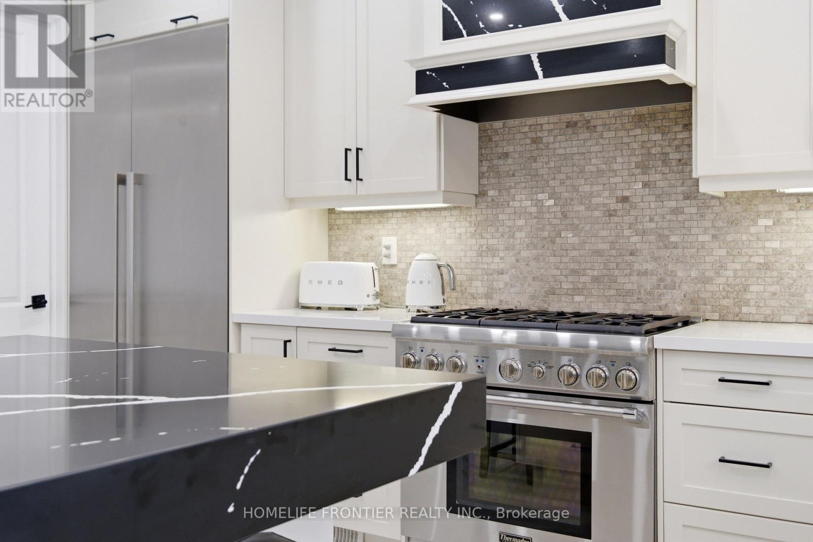 1195 Shore Acres Drive, Innisfil, Ontario  L0L 1R0 - Photo 16 - N12950580