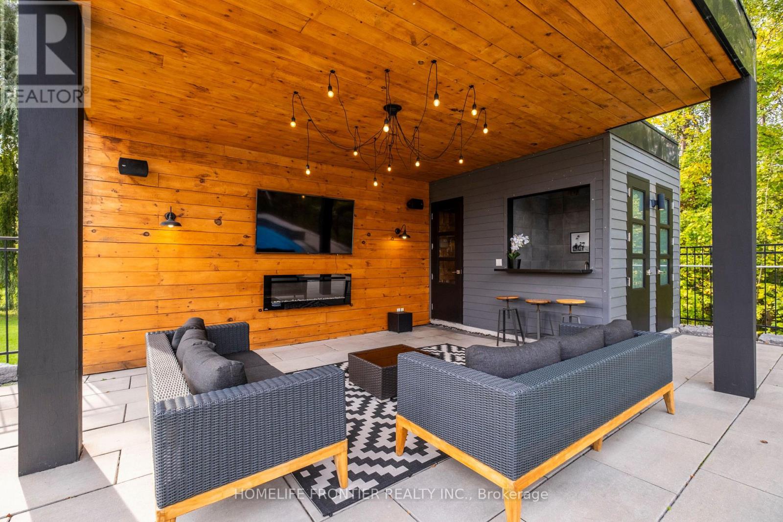 1195 Shore Acres Drive, Innisfil, Ontario  L0L 1R0 - Photo 35 - N12950580