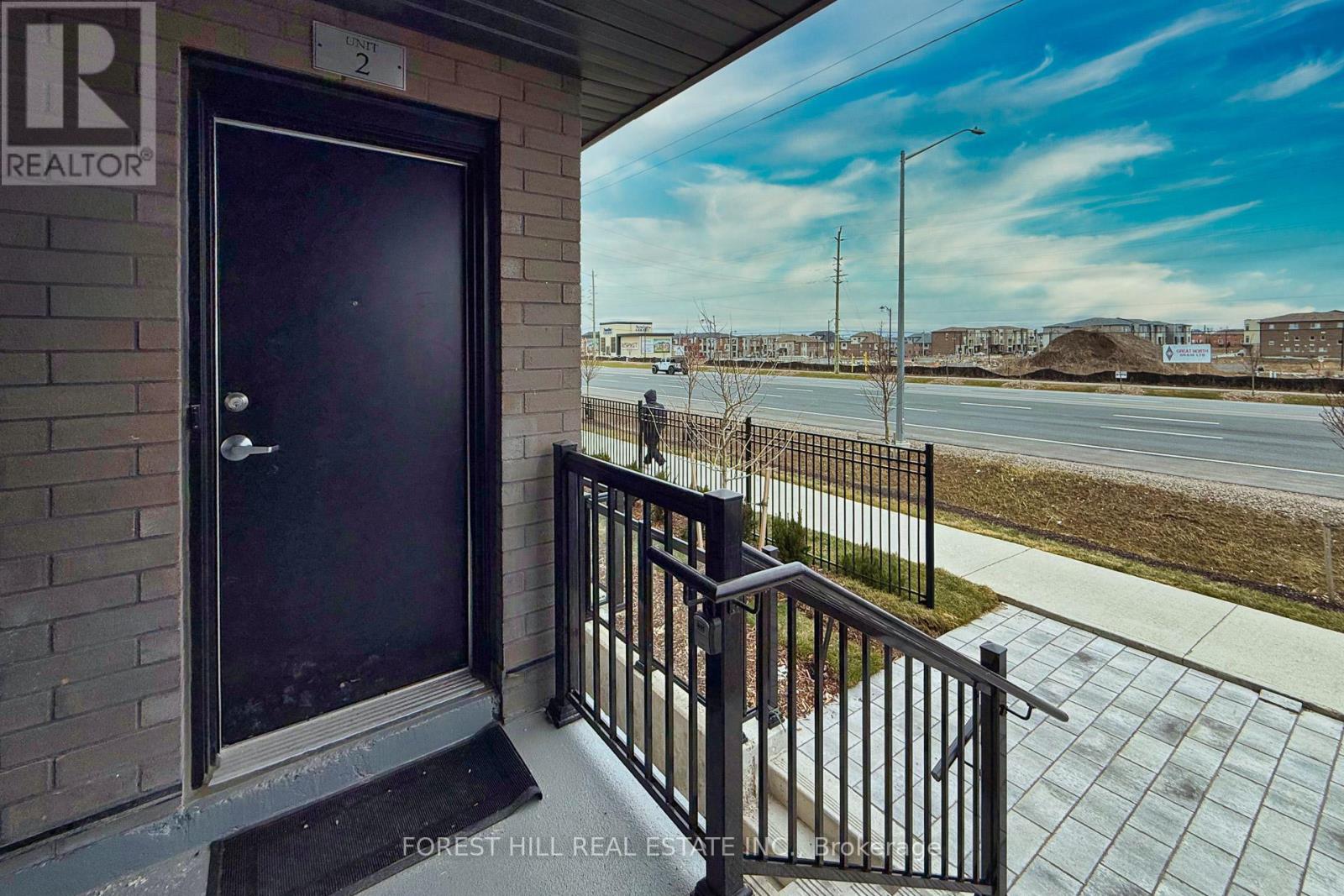 2 - 18 Lytham Green Circle, Newmarket, Ontario  L3Y 0H4 - Photo 18 - N12950588