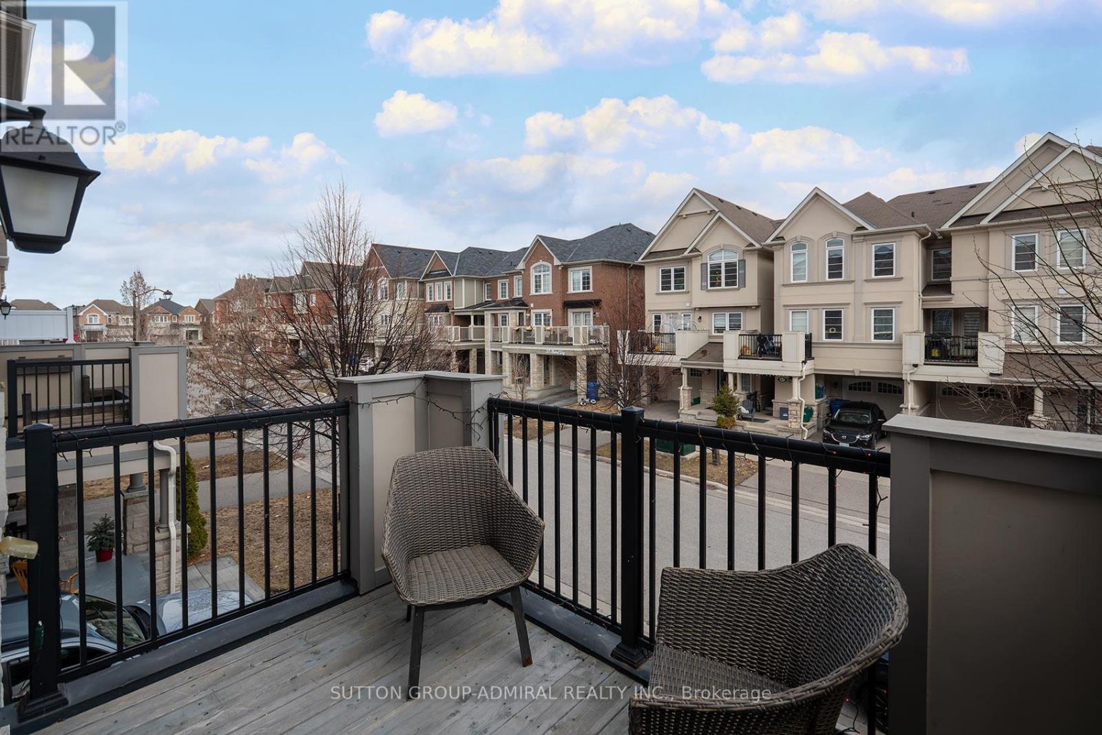 70 Minlow Way, Aurora, Ontario  L4G 0Y1 - Photo 11 - N12950634