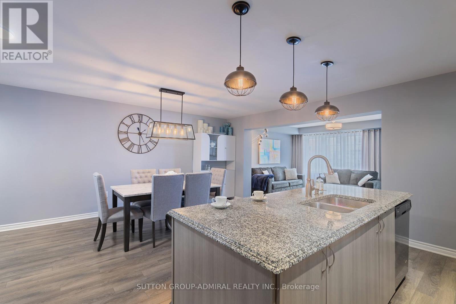 70 Minlow Way, Aurora, Ontario  L4G 0Y1 - Photo 17 - N12950634