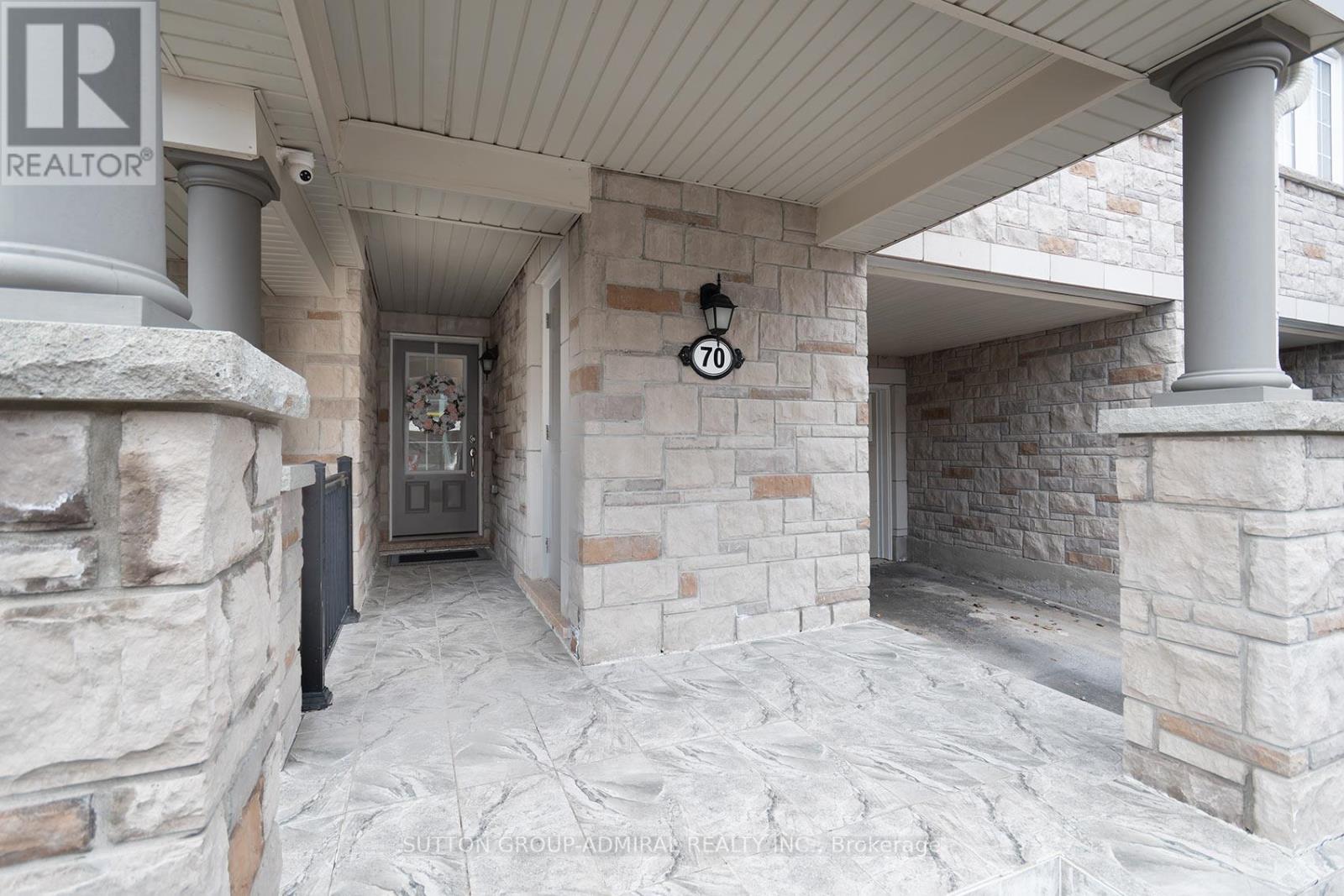 70 Minlow Way, Aurora, Ontario  L4G 0Y1 - Photo 3 - N12950634