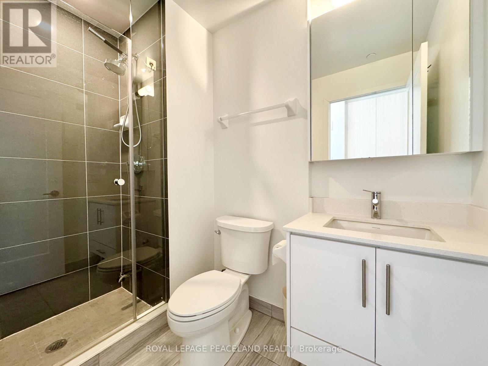 1110 - 105 Oneida Crescent, Richmond Hill, Ontario  L4B 0H6 - Photo 5 - N12950642