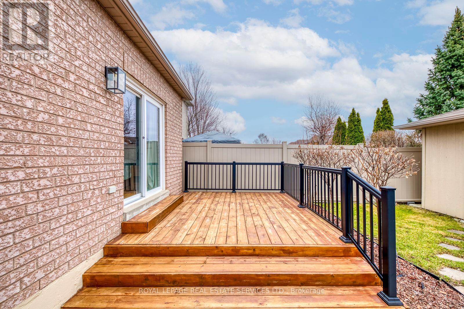 236 Slywood Crescent, Vaughan, Ontario  L6A 2P9 - Photo 43 - N12950694