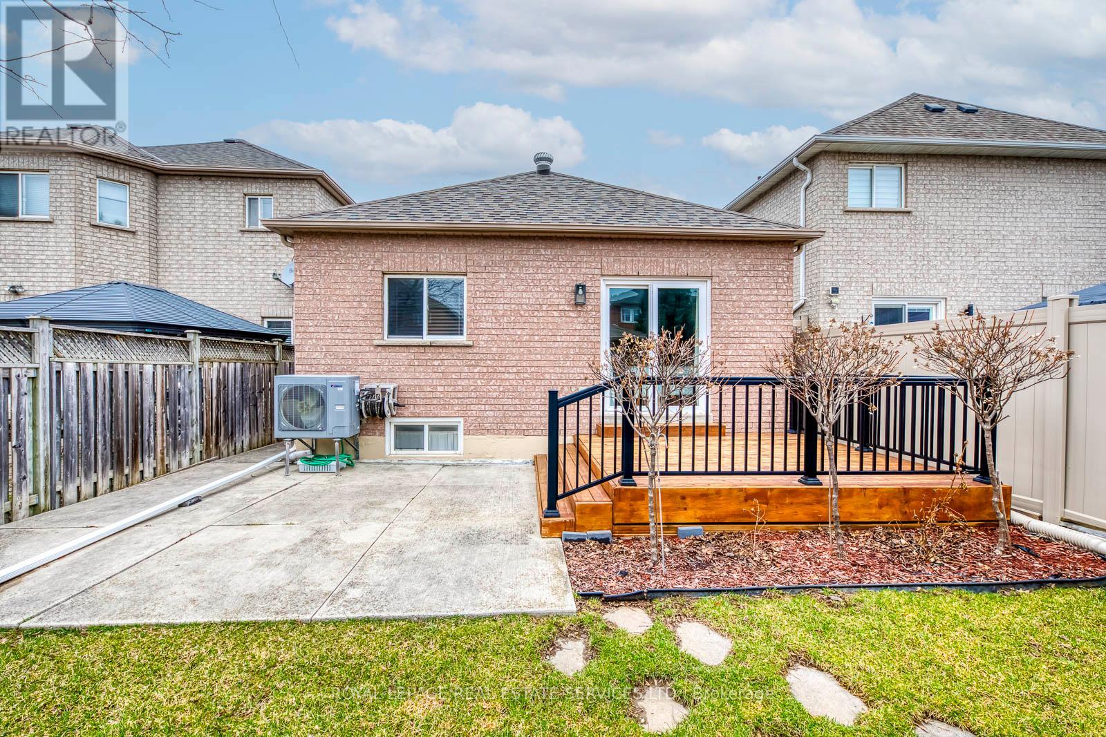 236 Slywood Crescent, Vaughan, Ontario  L6A 2P9 - Photo 48 - N12950694
