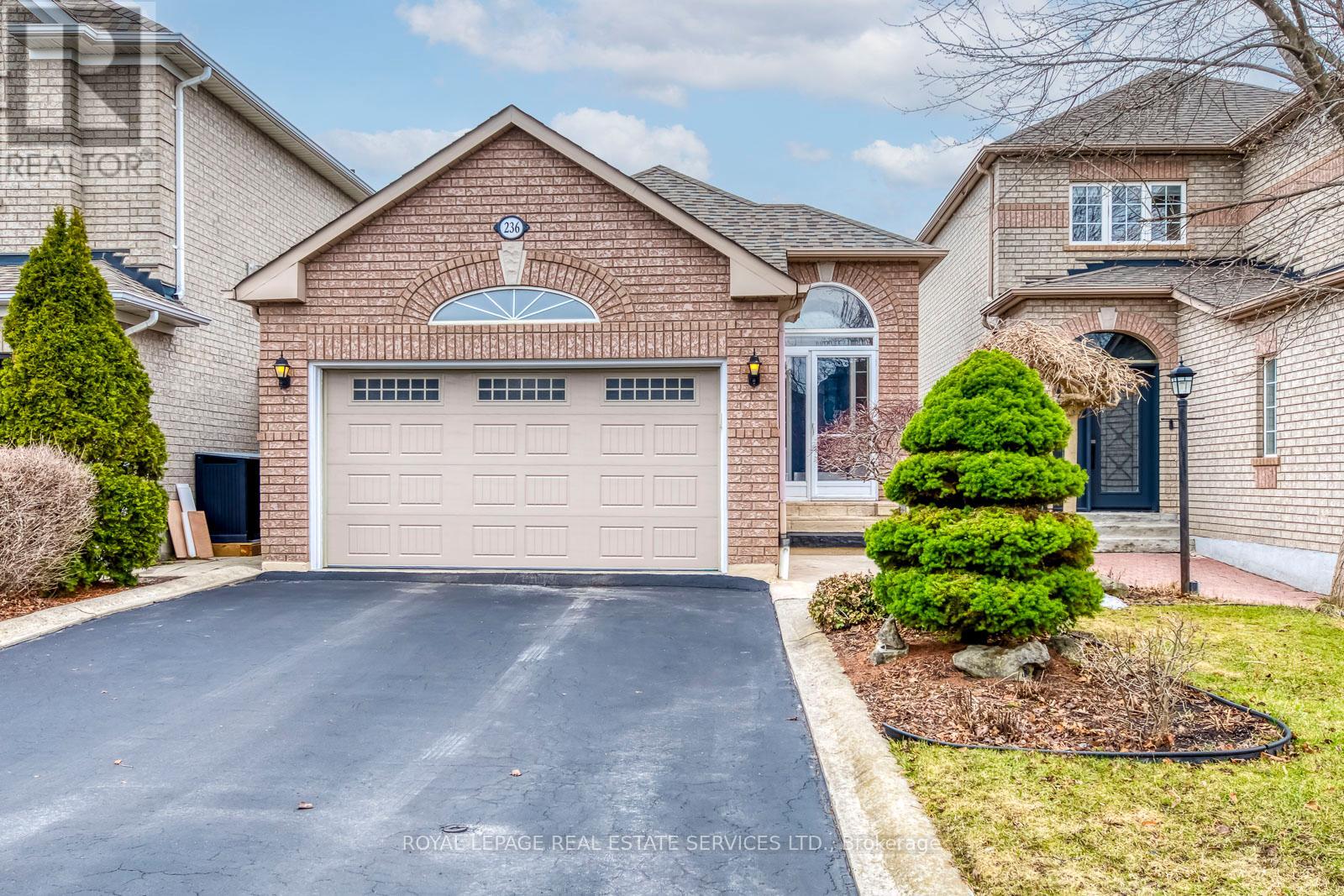 236 Slywood Crescent, Vaughan, Ontario  L6A 2P9 - Photo 6 - N12950694