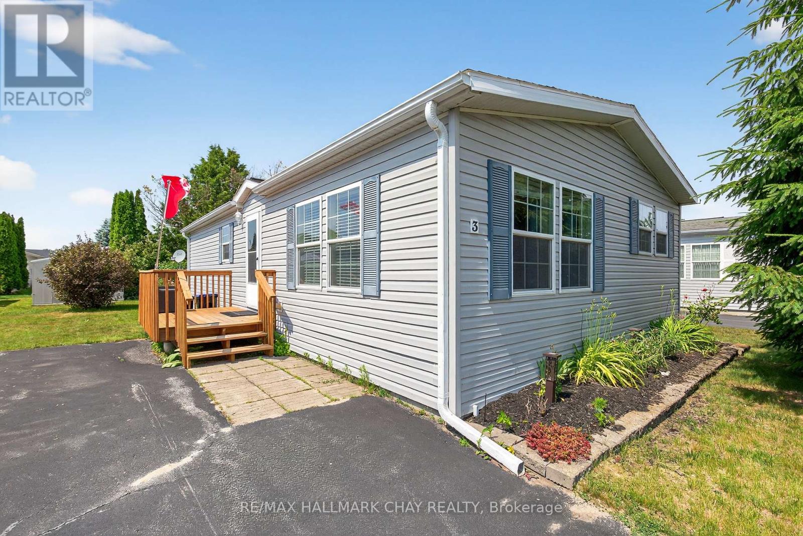 3 Illinois Crescent, Wasaga Beach, Ontario  L9Z 3A8 - Photo 2 - S12950230