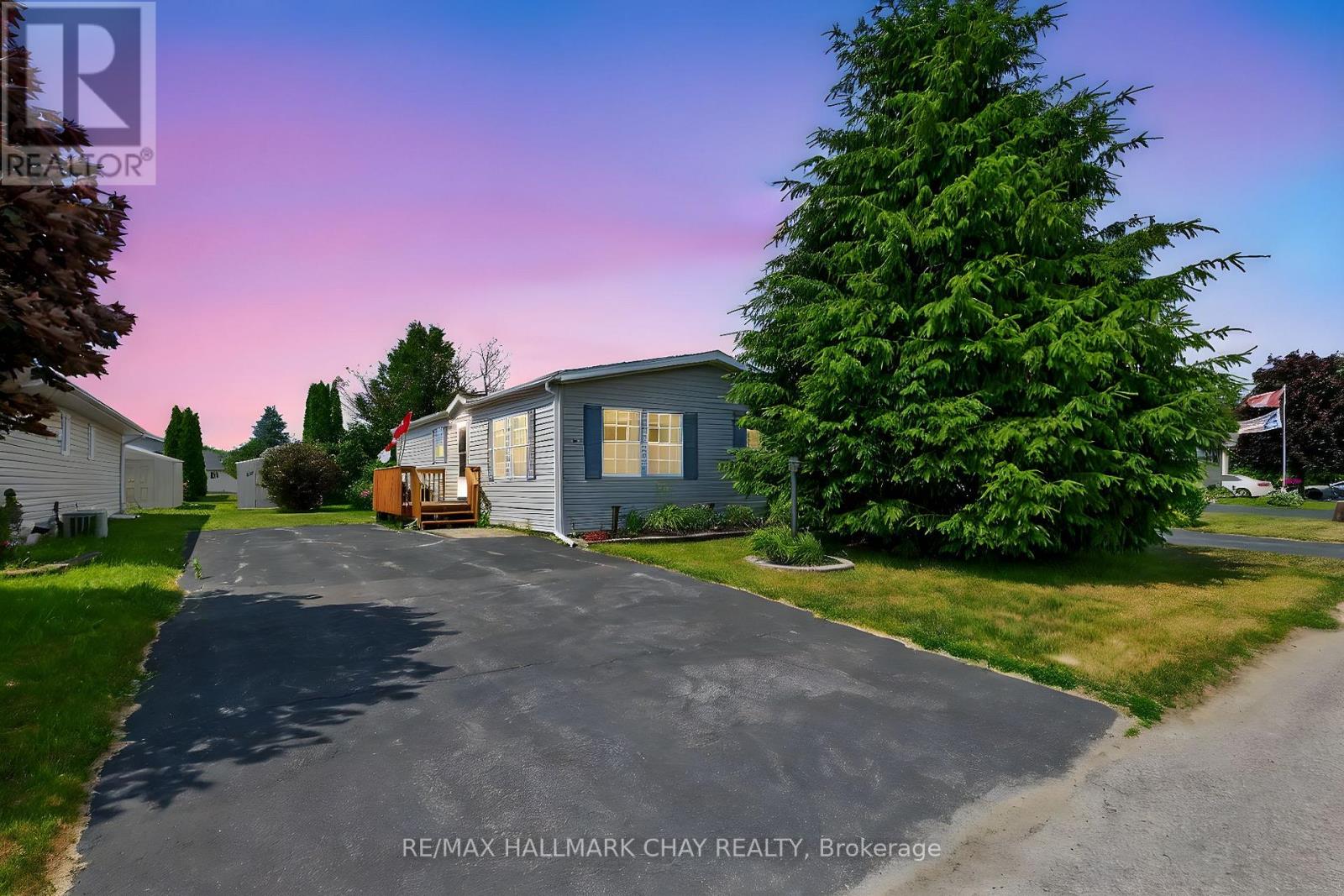 3 Illinois Crescent, Wasaga Beach, Ontario  L9Z 3A8 - Photo 4 - S12950230