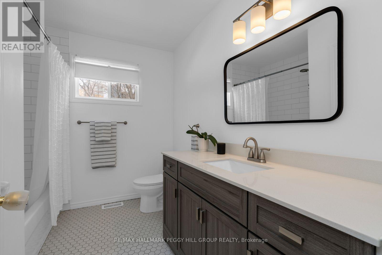 821 Birchwood Drive, Midland, Ontario  L4R 4Y3 - Photo 8 - S12950434