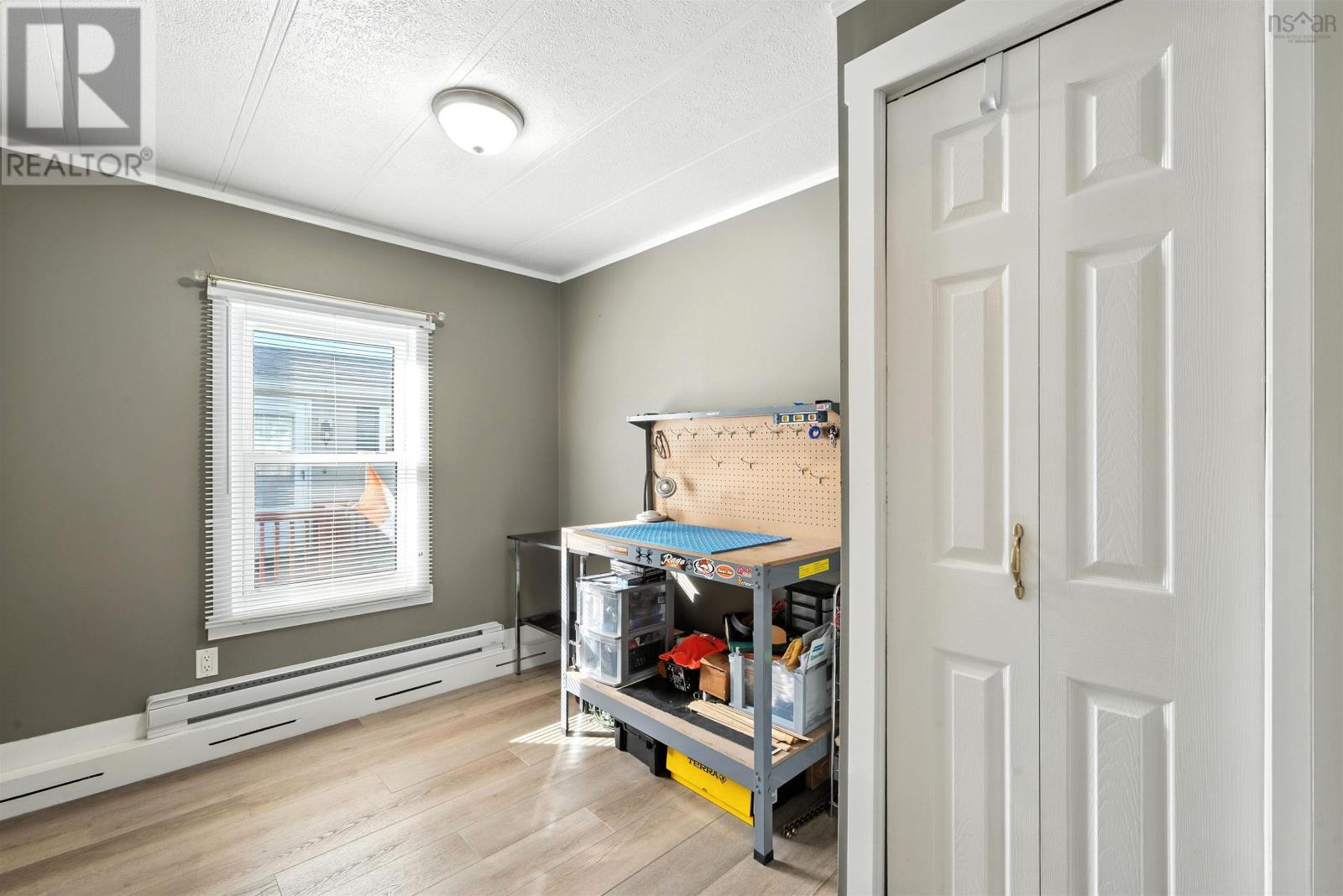 32 Champlain Avenue, Middle Sackville, Nova Scotia  B4E 3B2 - Photo 17 - 202606203