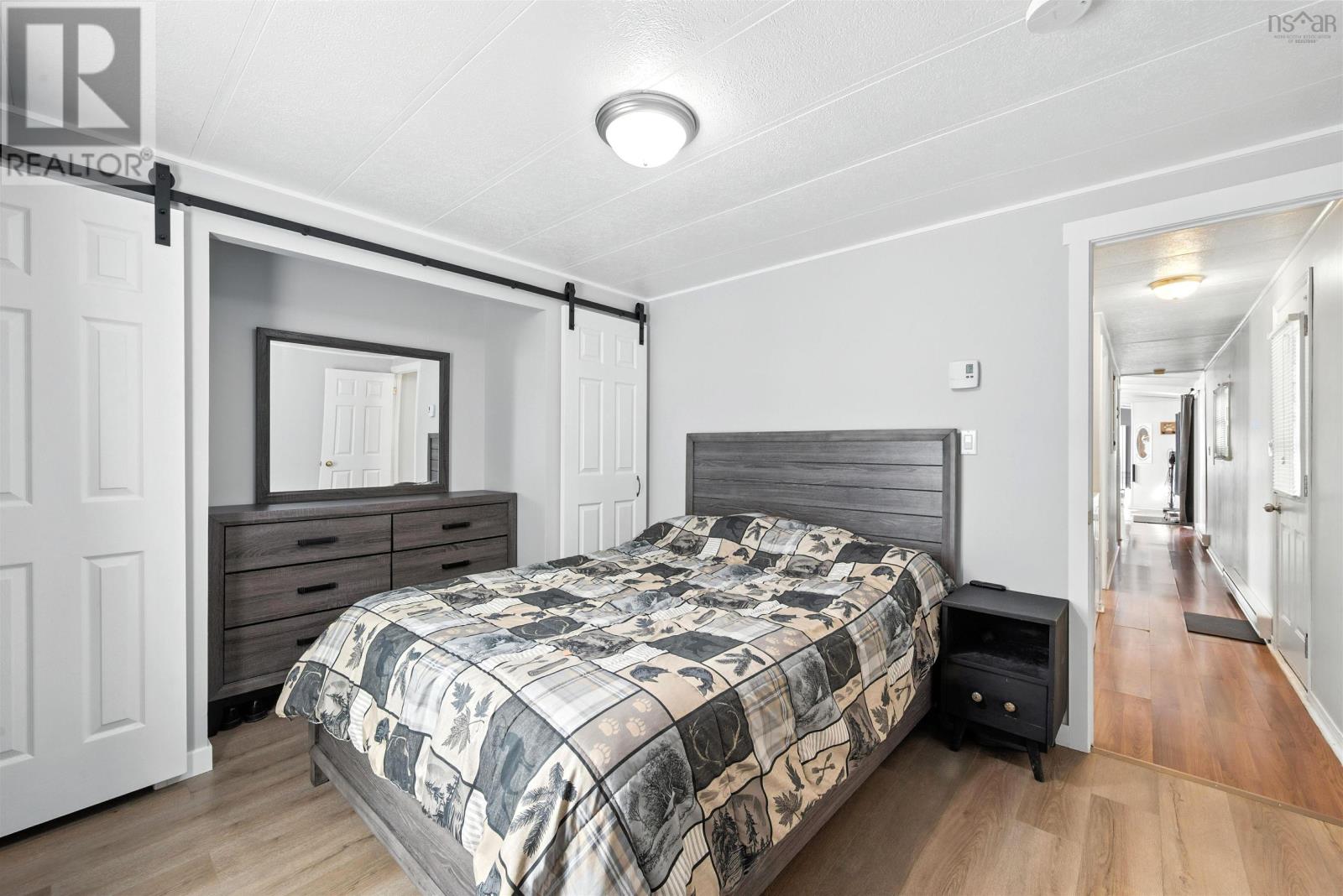 32 Champlain Avenue, Middle Sackville, Nova Scotia  B4E 3B2 - Photo 24 - 202606203