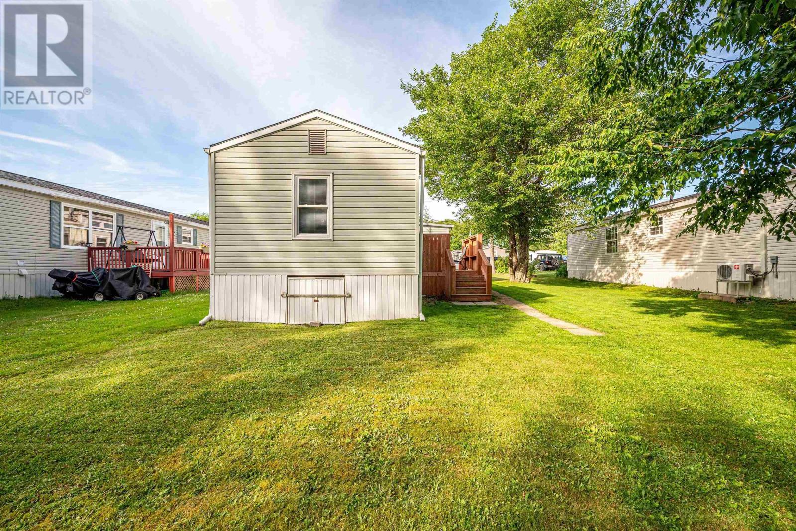 32 Champlain Avenue, Middle Sackville, Nova Scotia  B4E 3B2 - Photo 26 - 202606203