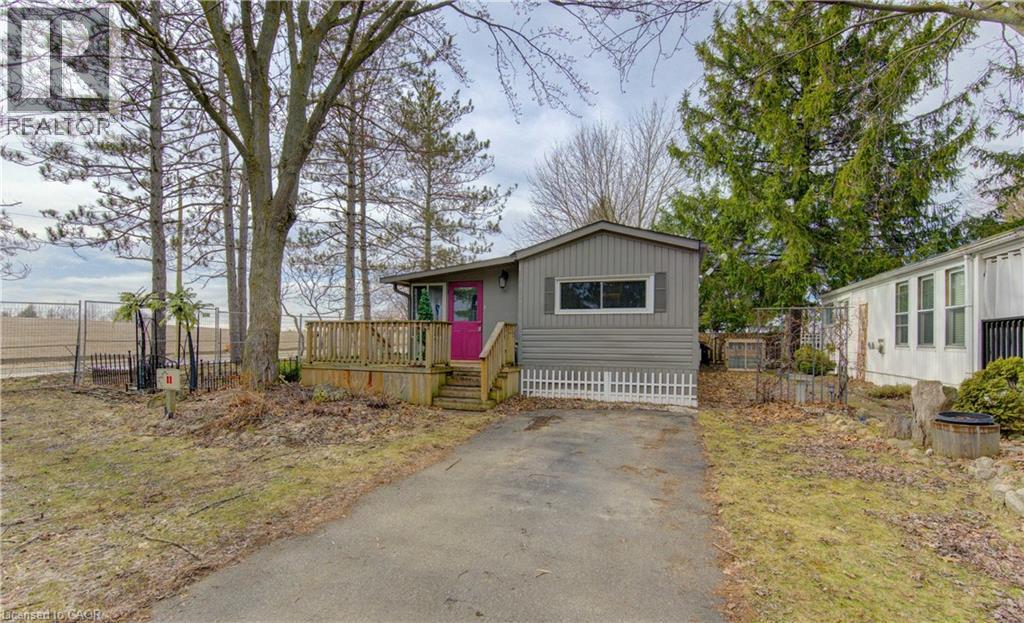 580 Beaver Creek Road Unit# 11, Waterloo, Ontario  N2J 3Z4 - Photo 2 - 40817205