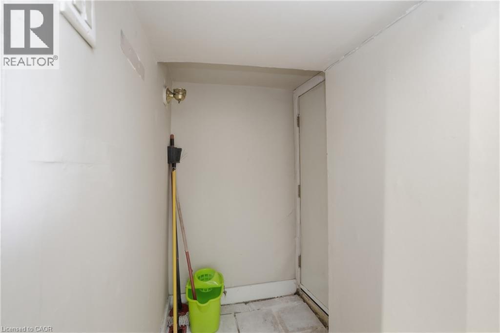 211 West Avenue N, Hamilton, Ontario  L8L 5C7 - Photo 16 - 40817174