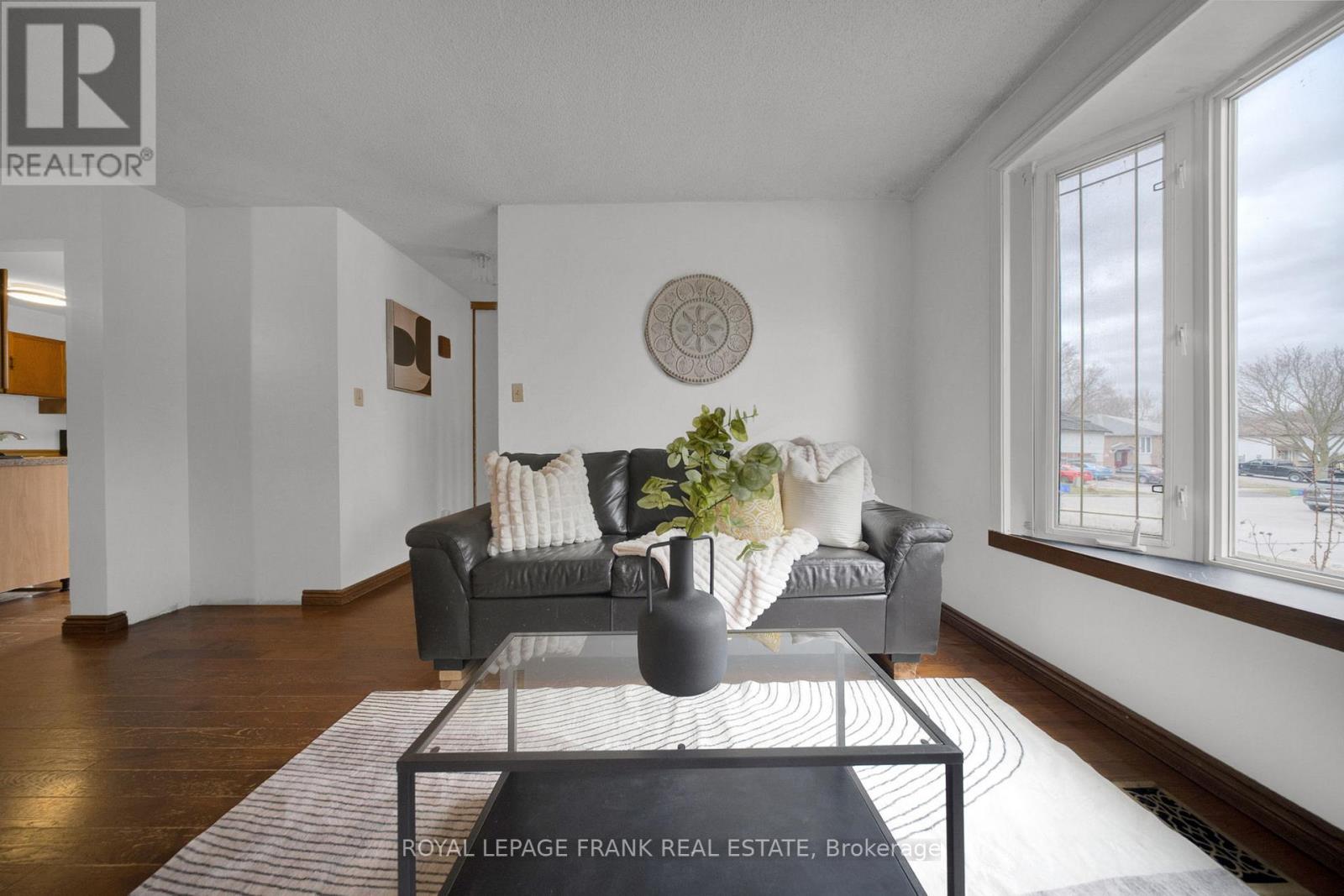 2 Fairbairn Court S, Clarington, Ontario L1C 4K9 - Photo 13 - E12950908