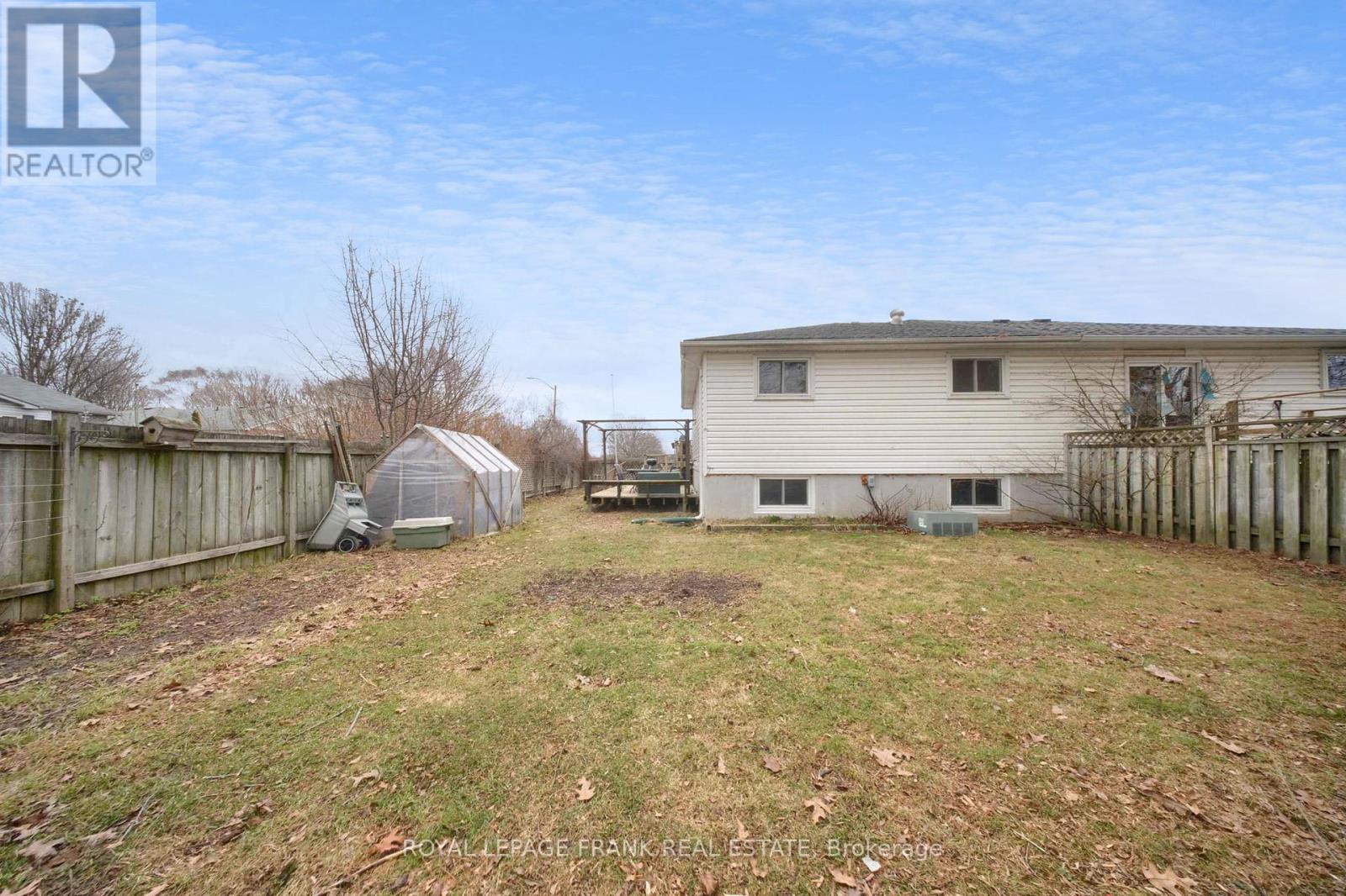 2 Fairbairn Court S, Clarington, Ontario L1C 4K9 - Photo 44 - E12950908