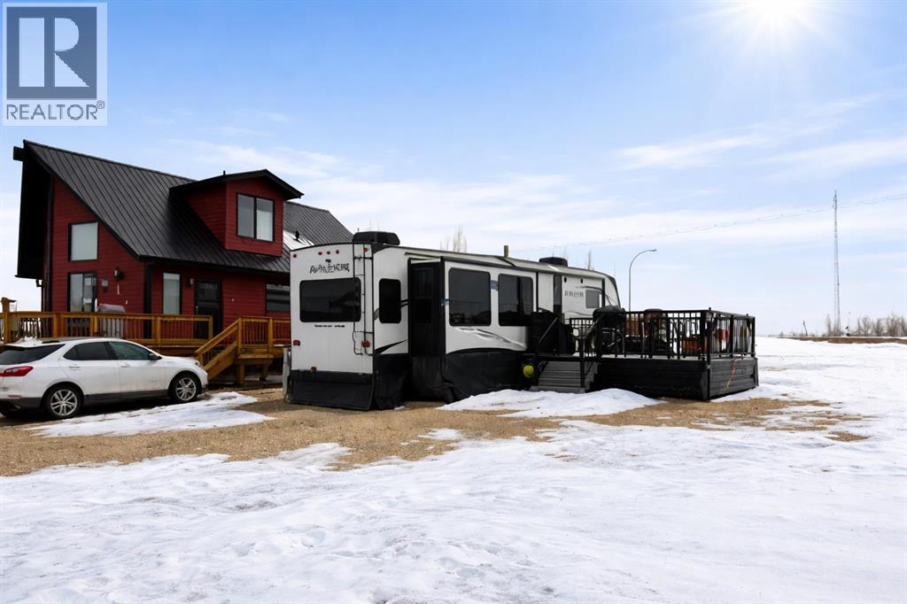 5023, 25054 South Pine Lake Road, Rural Red Deer County, Alberta  T0M 1R0 - Photo 2 - A2295461