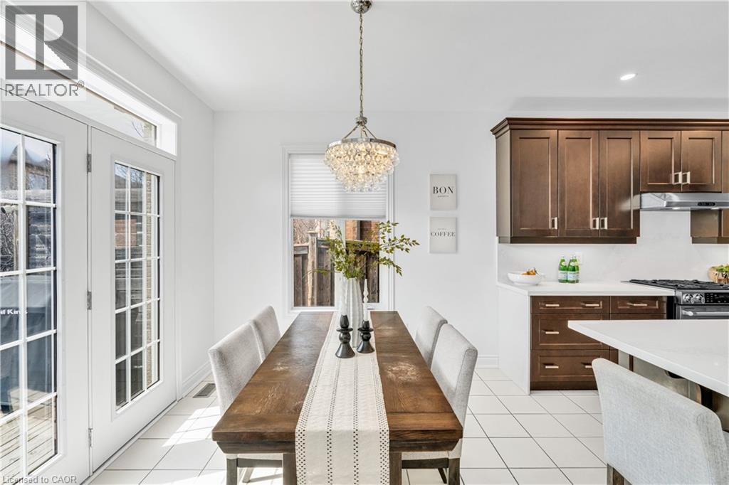 202 Innville Crescent, Oakville, Ontario  L6L 0B8 - Photo 12 - 40809198