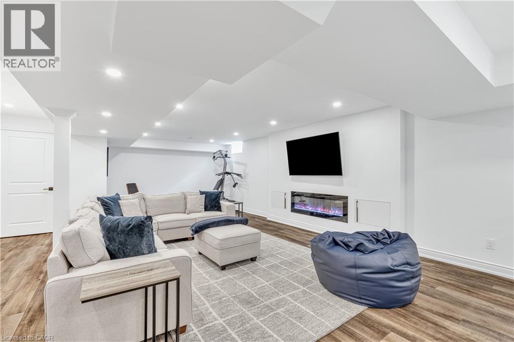 202 Innville Crescent, Oakville, Ontario  L6L 0B8 - Photo 35 - 40809198