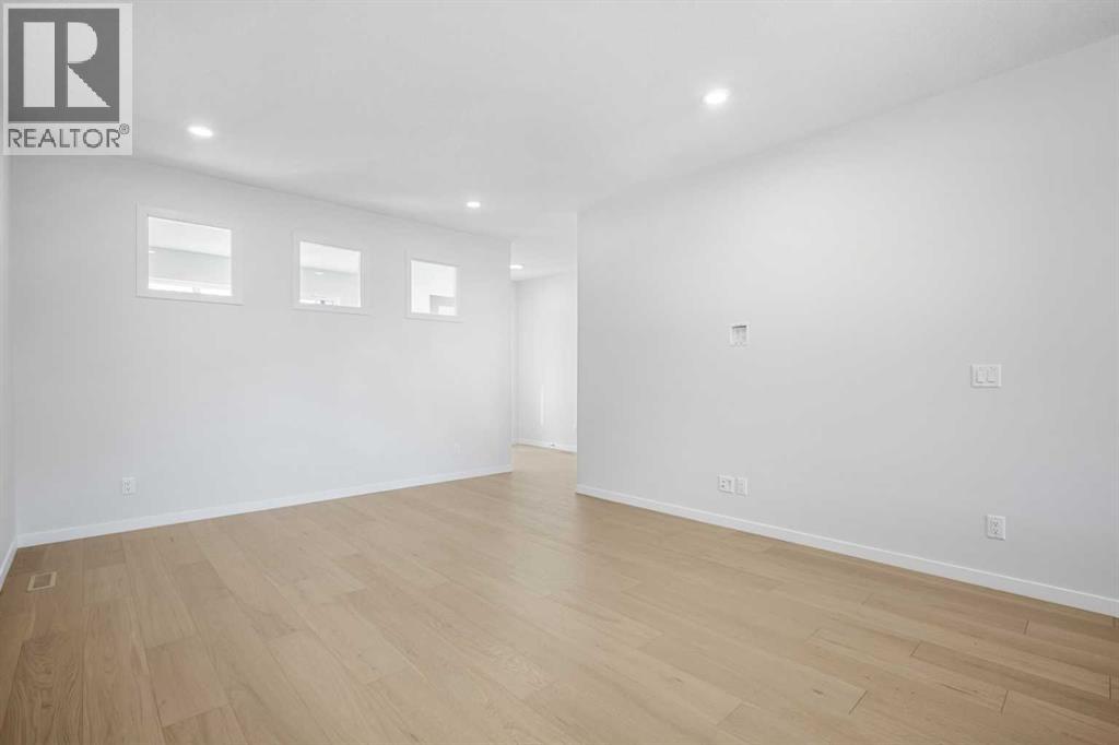 118 Wolf Hollow Terrace Se, Calgary, Alberta  T2X 6C5 - Photo 6 - A2288423