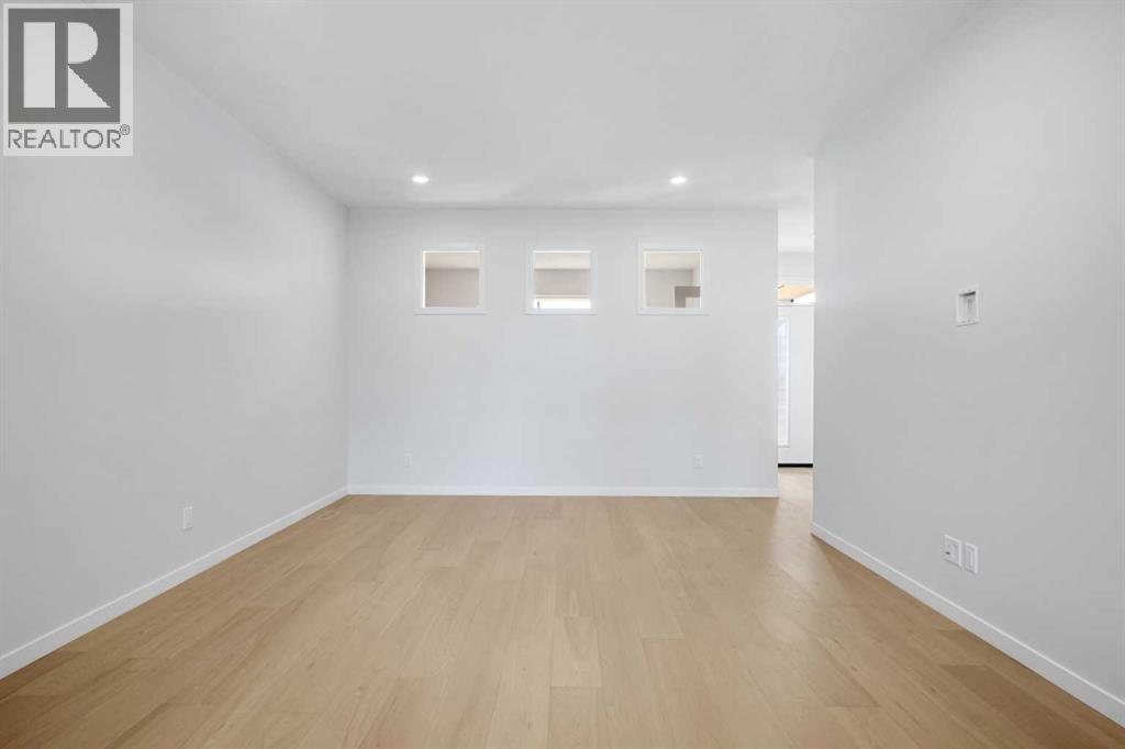 118 Wolf Hollow Terrace Se, Calgary, Alberta  T2X 6C5 - Photo 4 - A2288423