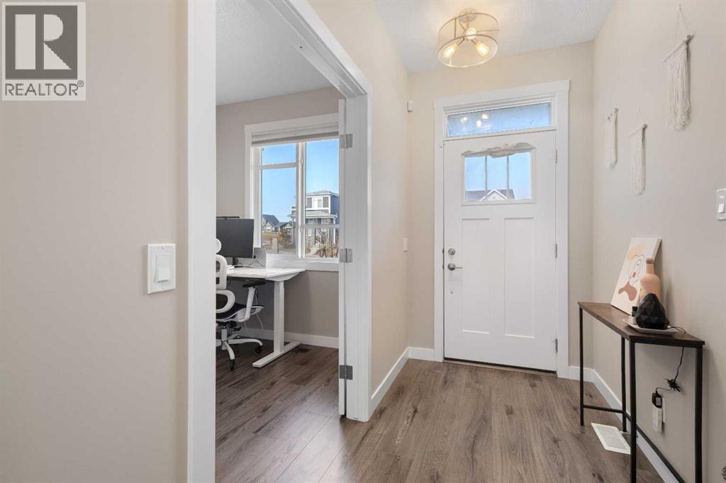 227 148 Avenue NW, Calgary, Alberta  T3P 1N1 - Photo 4 - A2294981