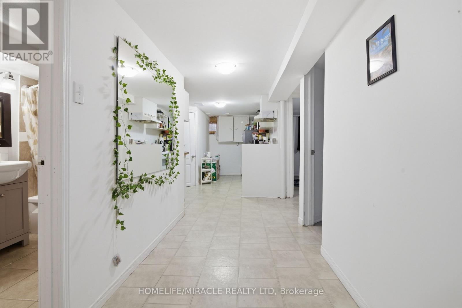 Basement - 21 Albion Crescent, Brampton, Ontario  L6T 1L3 - Photo 11 - W12950250