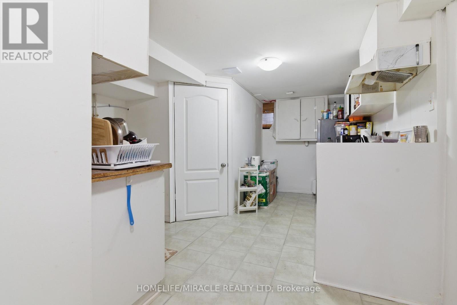 Basement - 21 Albion Crescent, Brampton, Ontario  L6T 1L3 - Photo 12 - W12950250