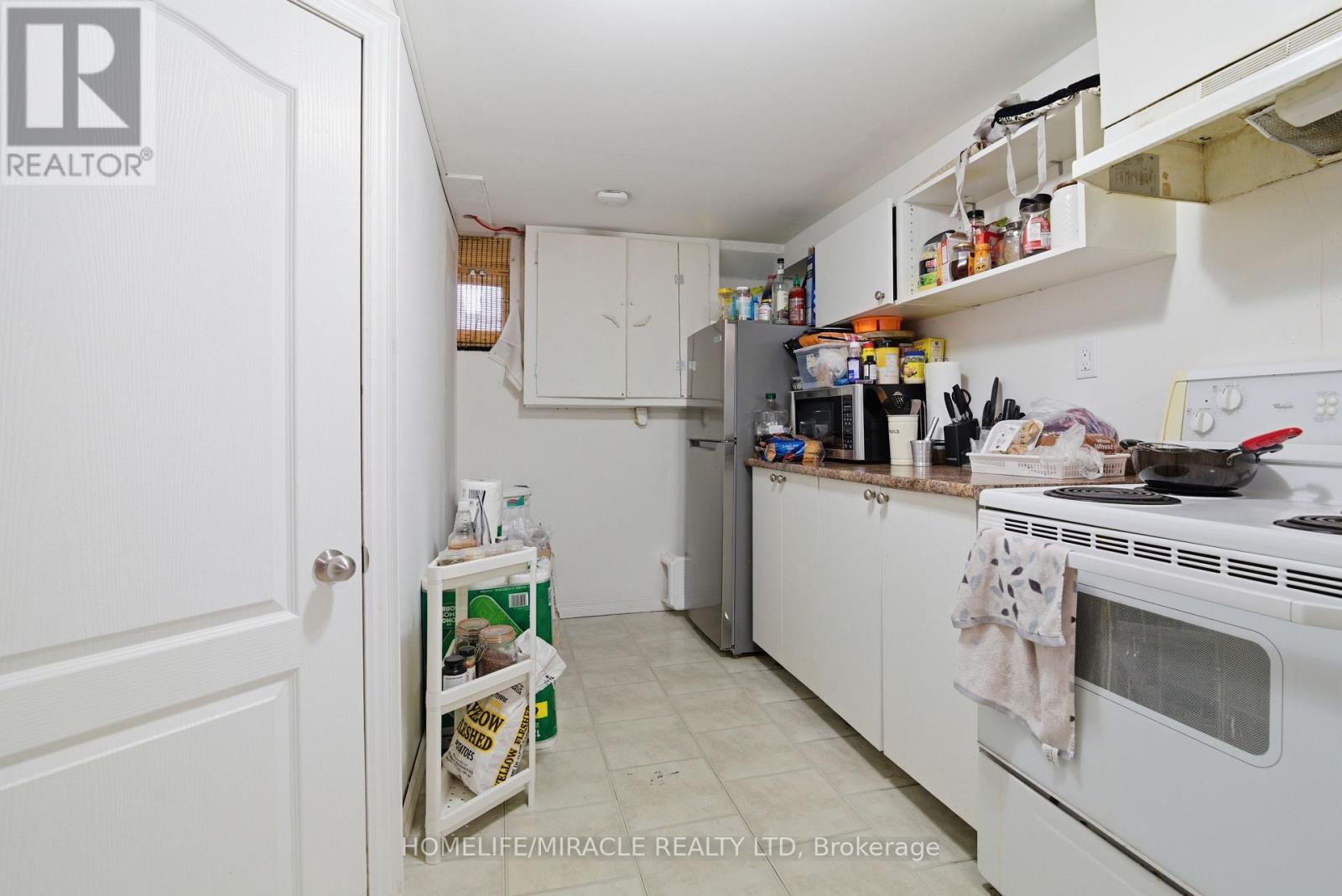 Basement - 21 Albion Crescent, Brampton, Ontario  L6T 1L3 - Photo 13 - W12950250