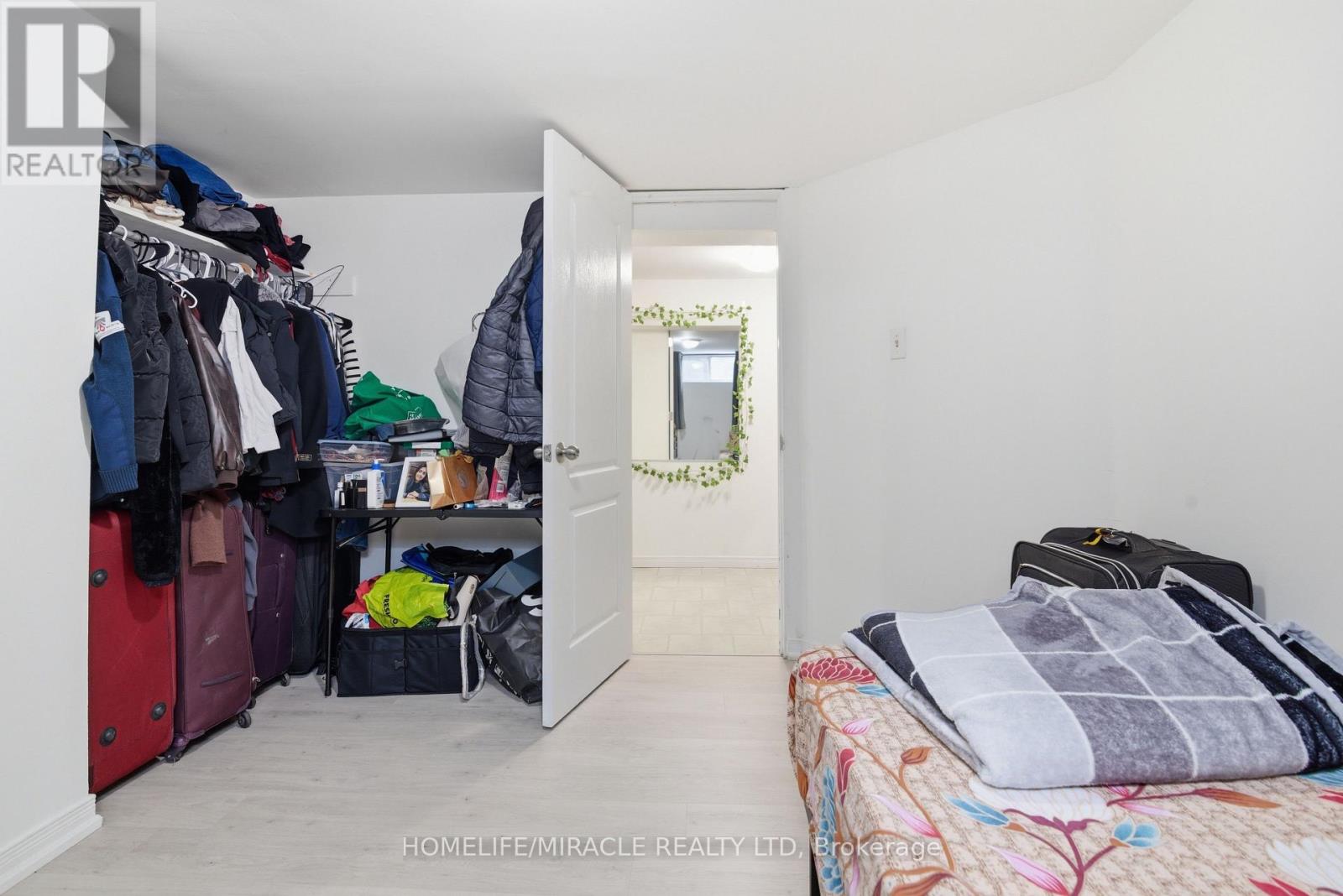 Basement - 21 Albion Crescent, Brampton, Ontario  L6T 1L3 - Photo 21 - W12950250