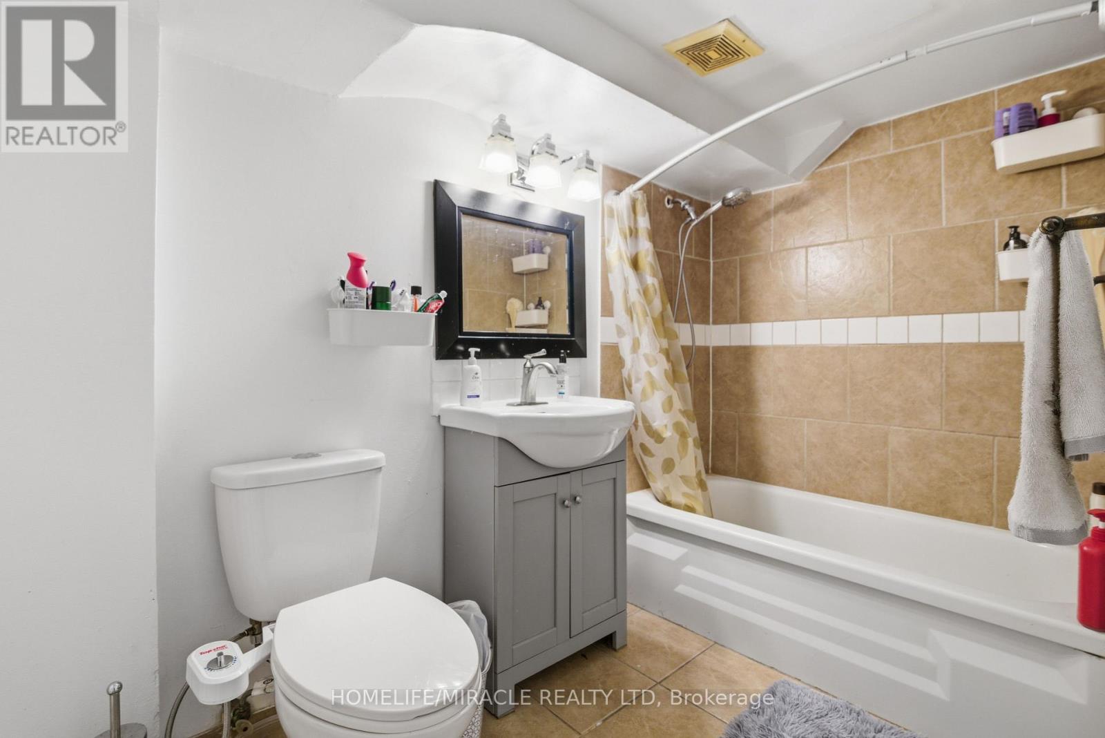 Basement - 21 Albion Crescent, Brampton, Ontario  L6T 1L3 - Photo 22 - W12950250