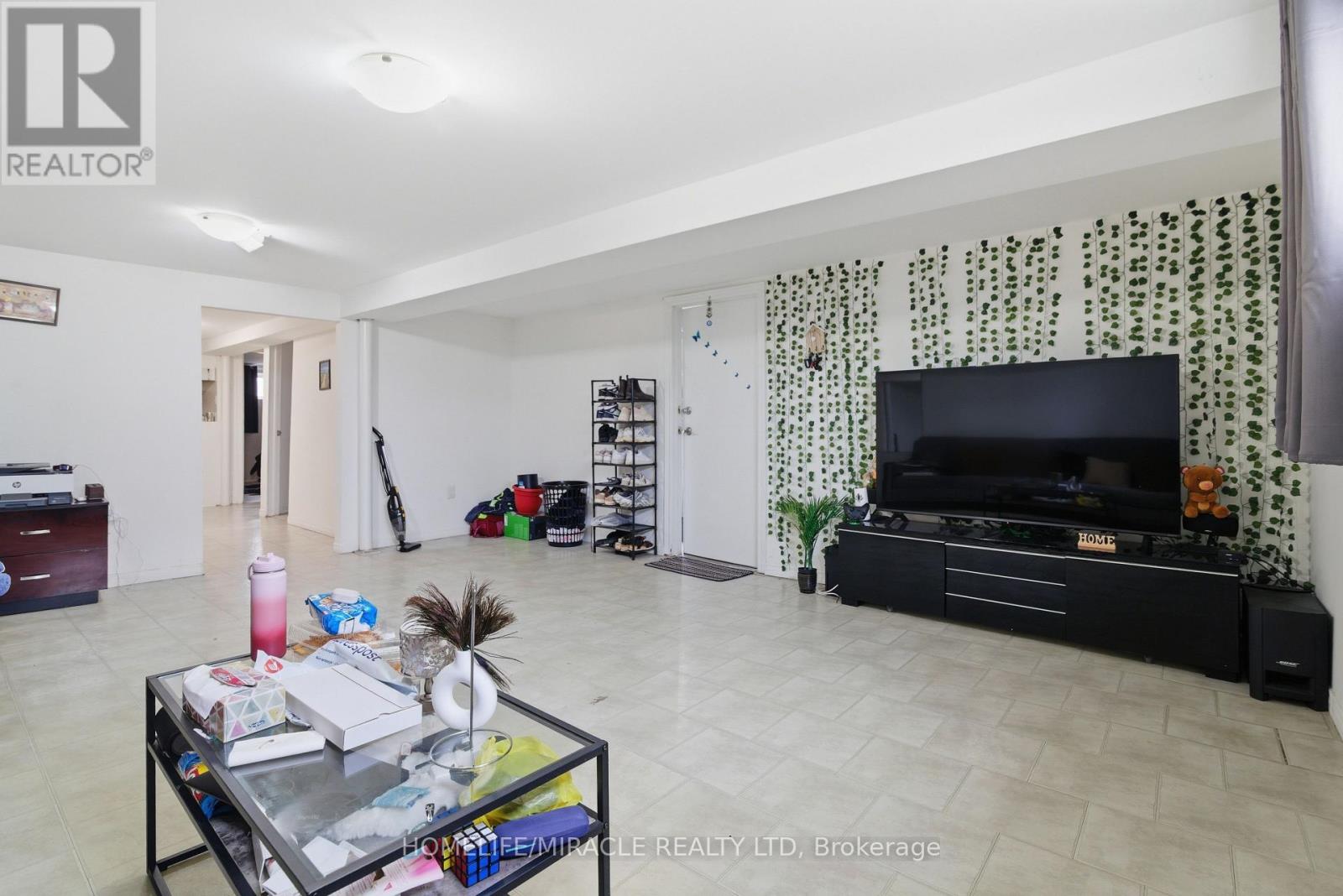 Basement - 21 Albion Crescent, Brampton, Ontario  L6T 1L3 - Photo 8 - W12950250