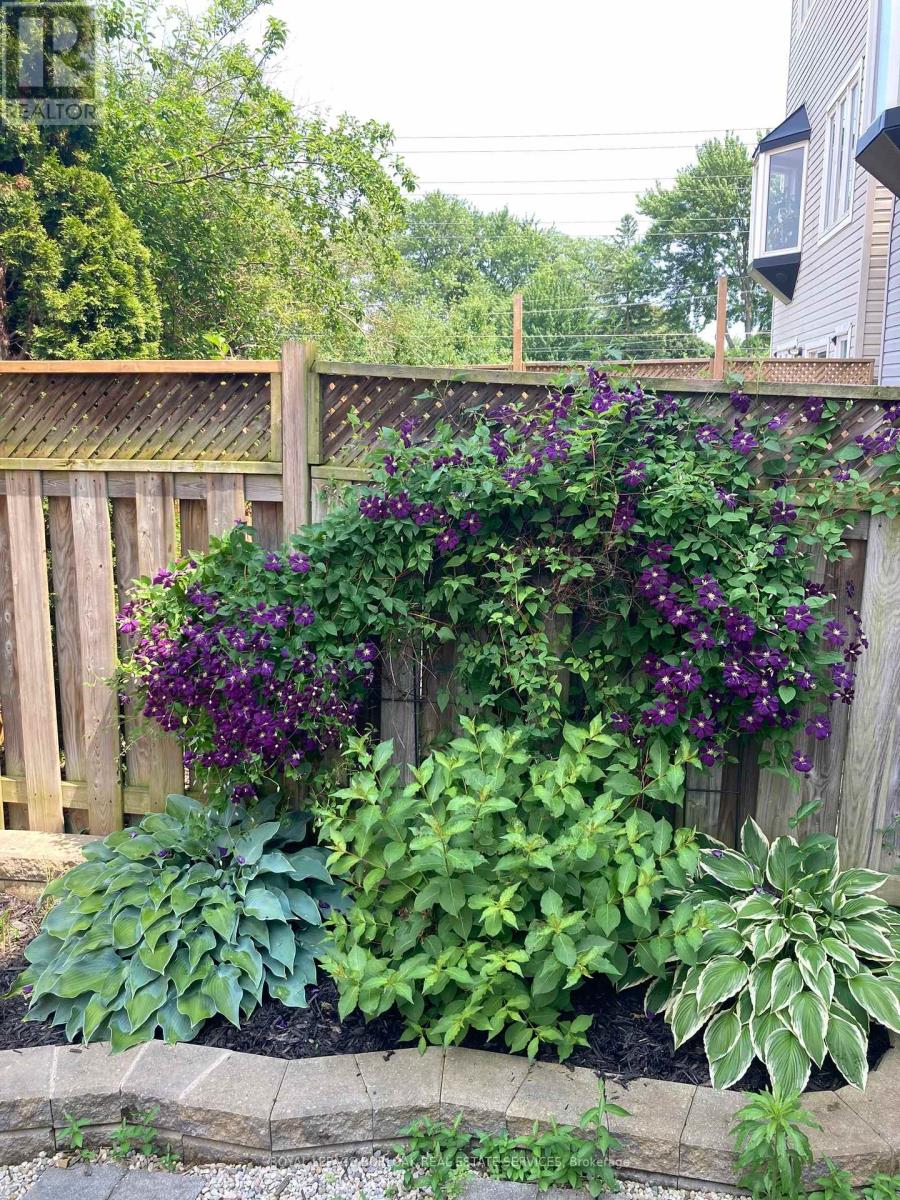 6 - 5110 Fairview Street, Burlington, Ontario  L7L 7H6 - Photo 33 - W12950252