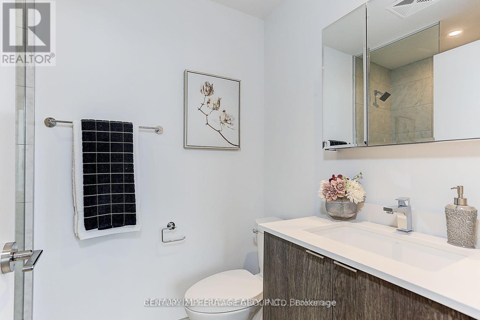 2009 - 1926 Lake Shore Boulevard W, Toronto, Ontario  M6S 1A1 - Photo 13 - W12950254